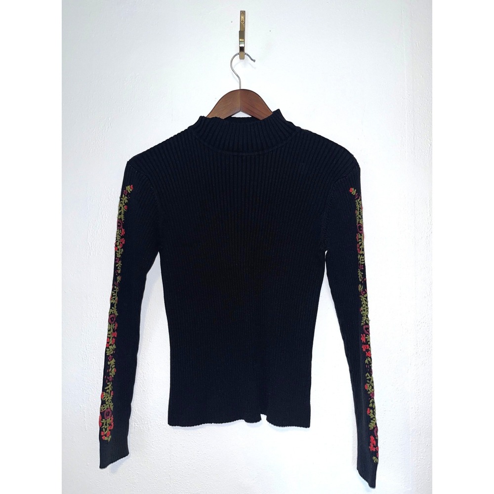St Johns Bay Vintage Medium Black Ribbed Mock Neck Floral Embroidered Sleeve Top
